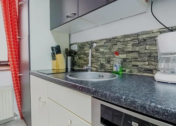 Apartamento Bright 1br Apt, Prime Location & Wifi *